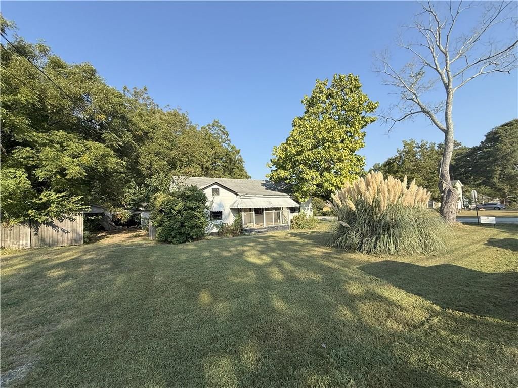 1948 Benson Avenue Se