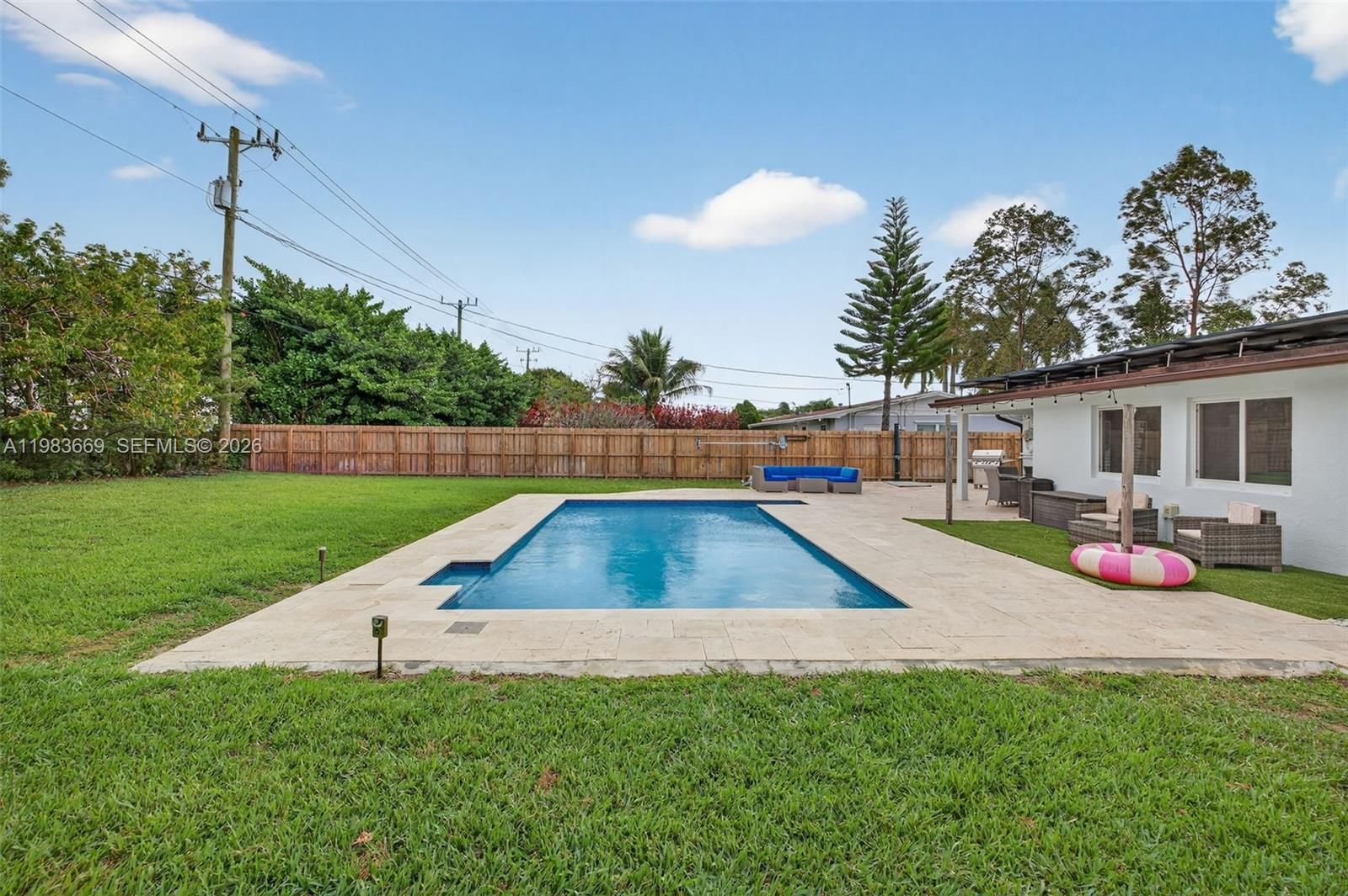 1401 Nw 46th St