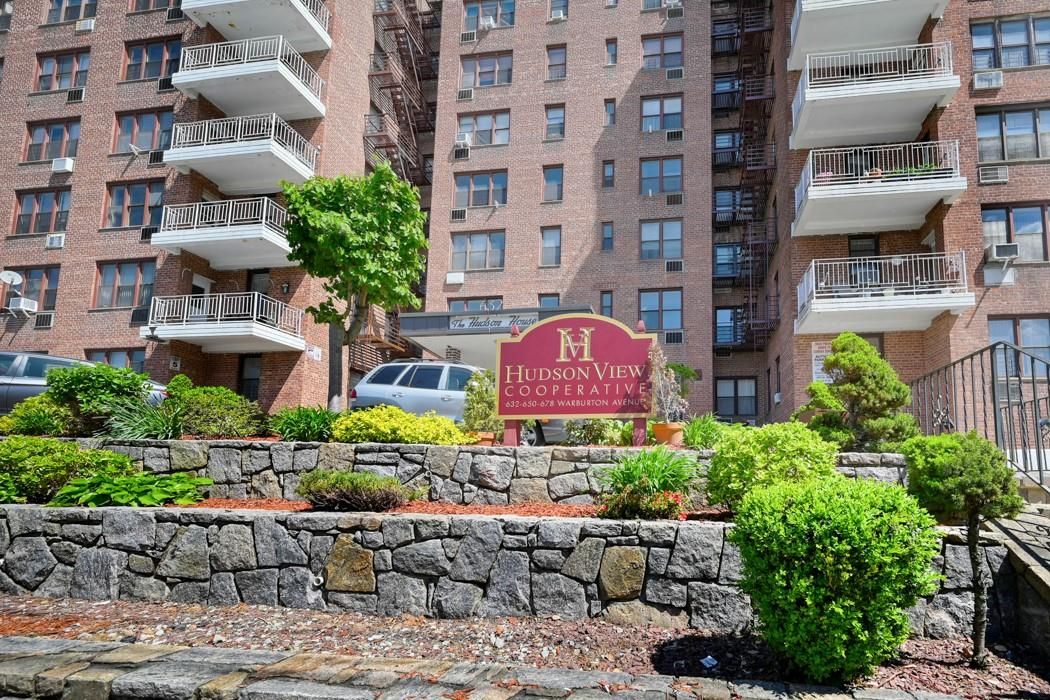 632 Warburton Avenue 3K