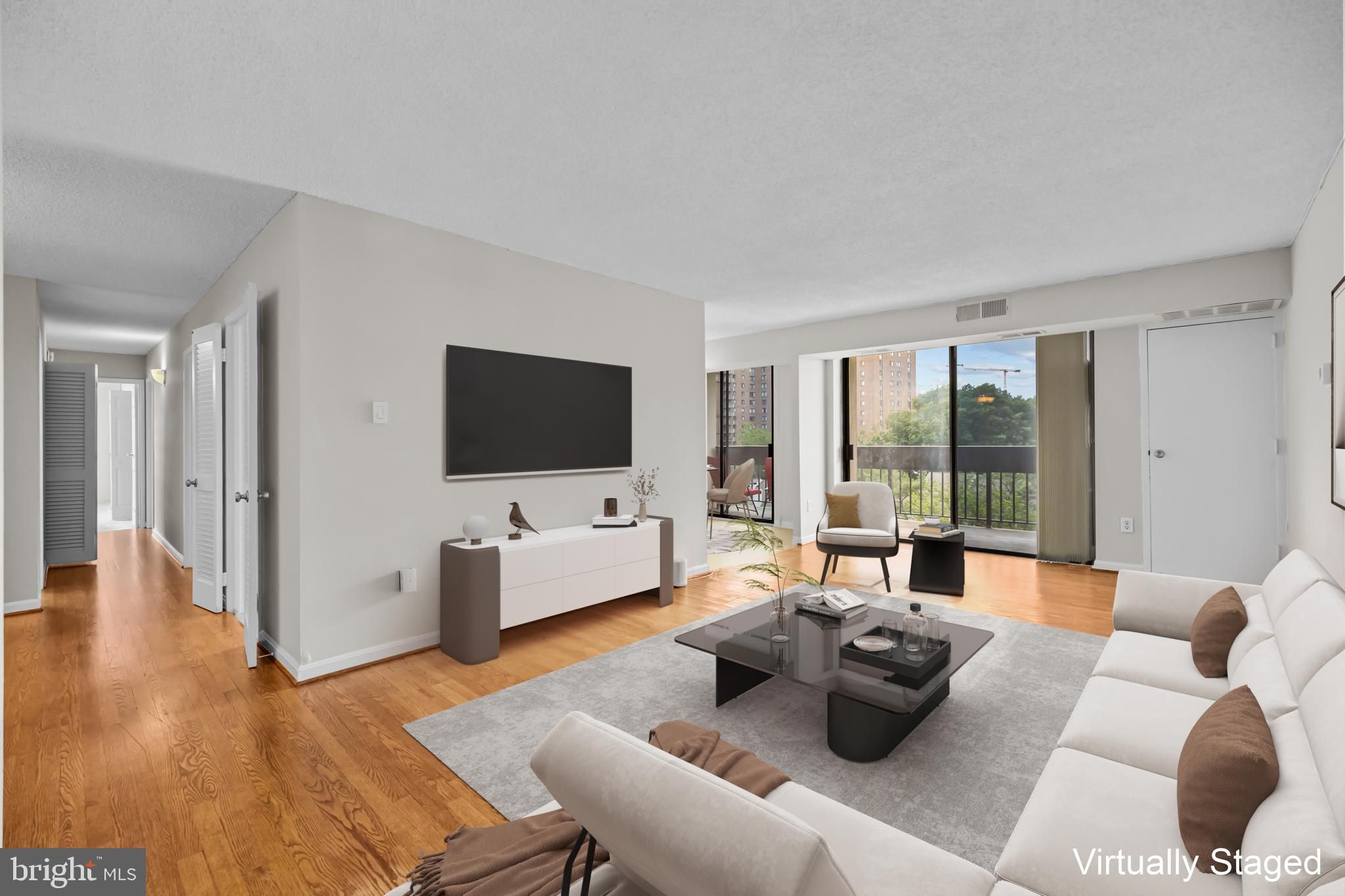 5300 Holmes Run Parkway 815