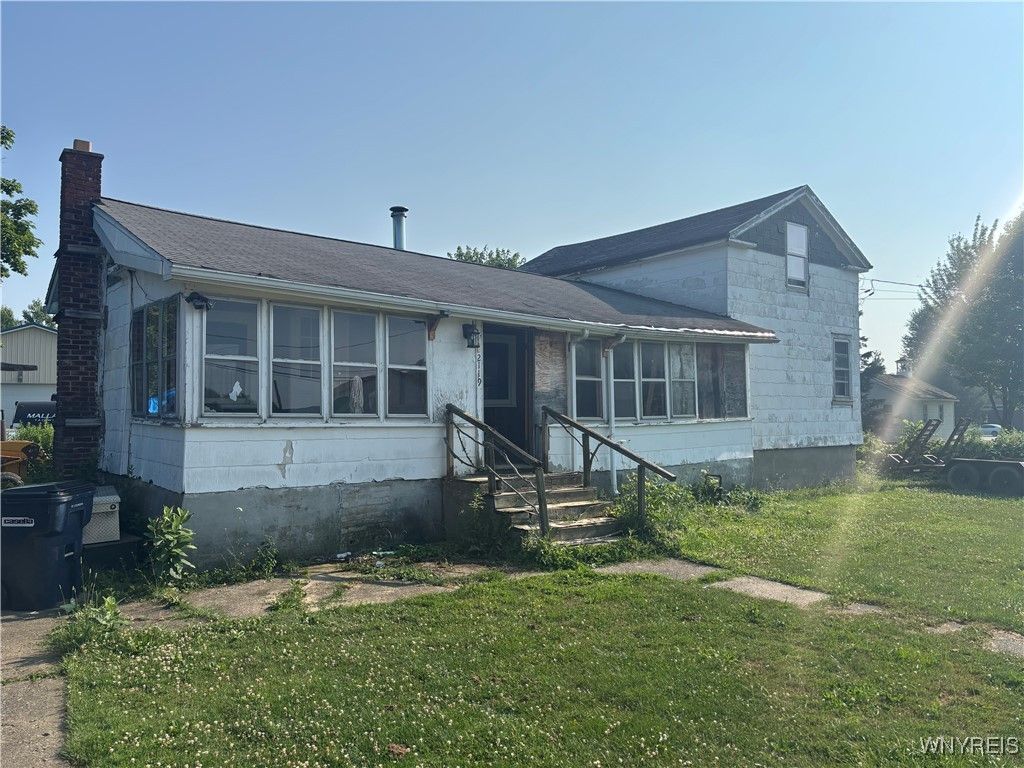 2119 School Street