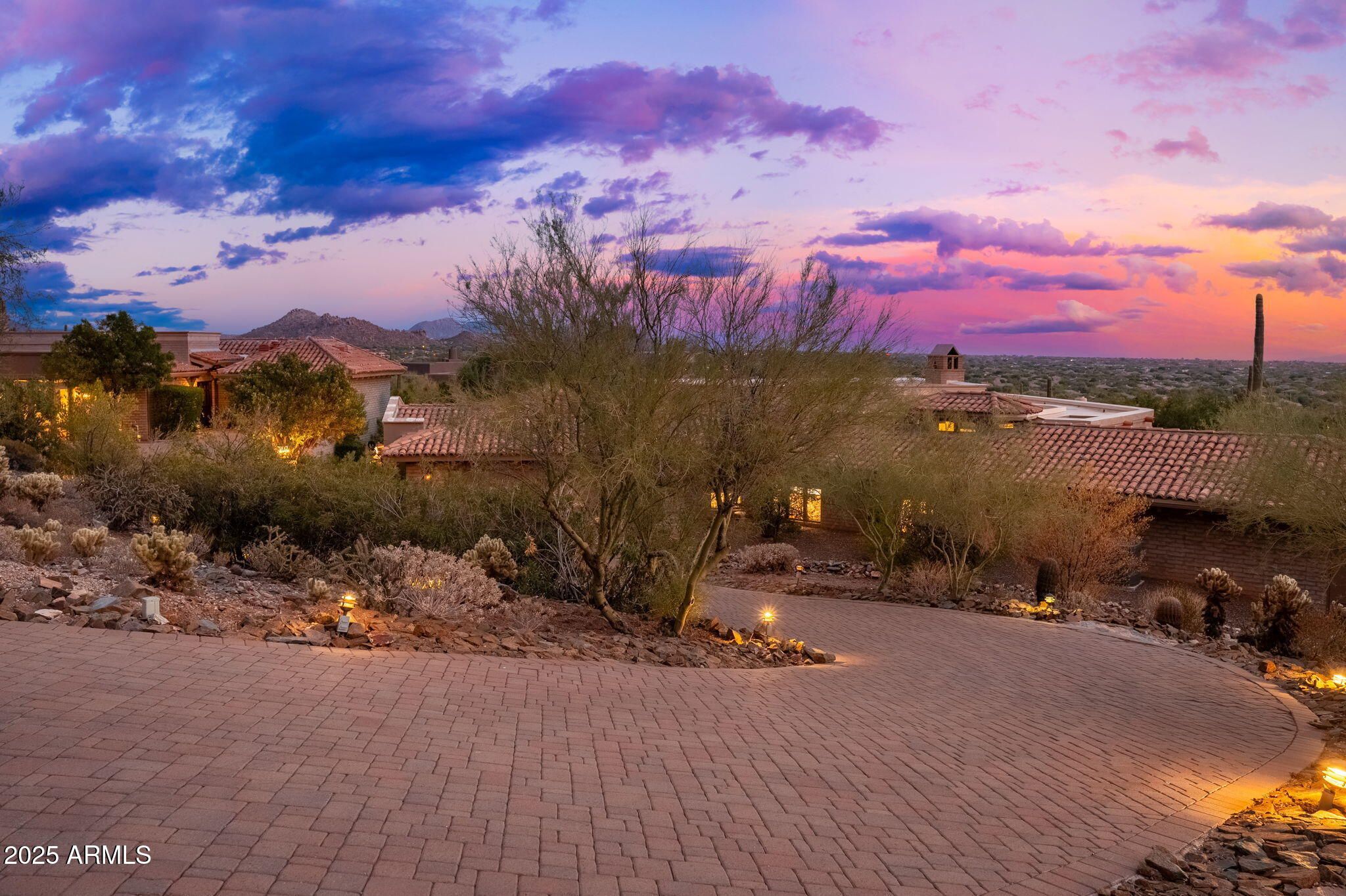 6527 E El Sendero Road