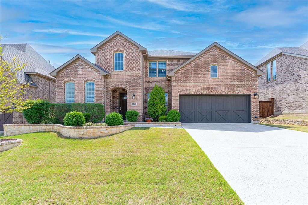 1124 Thornhill Way
