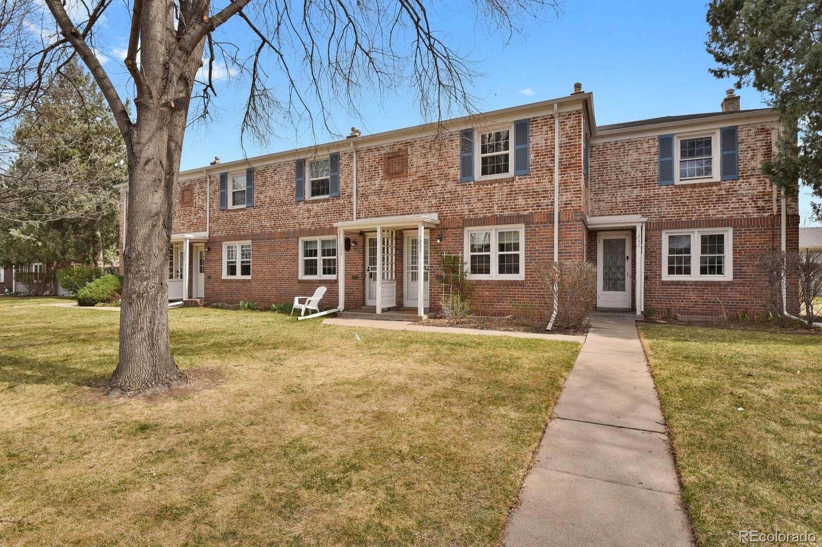 1232 Krameria Street