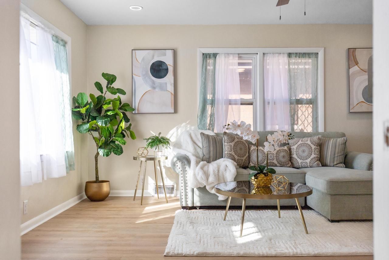 5870 North 75th Street