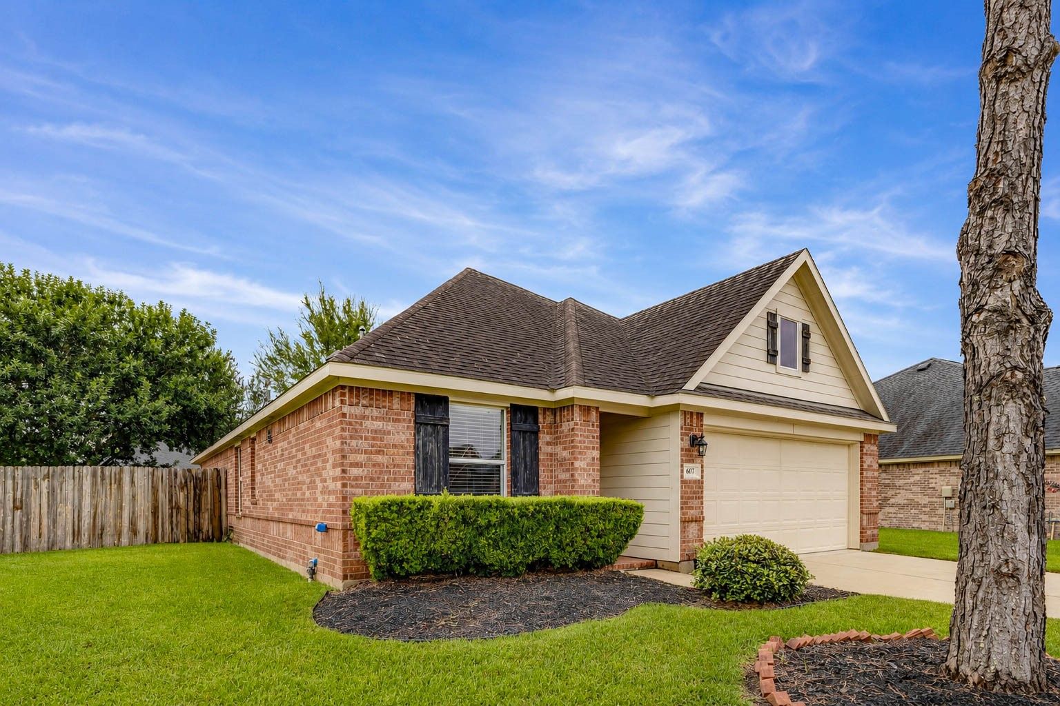 607 Bain Bridge Hill Court