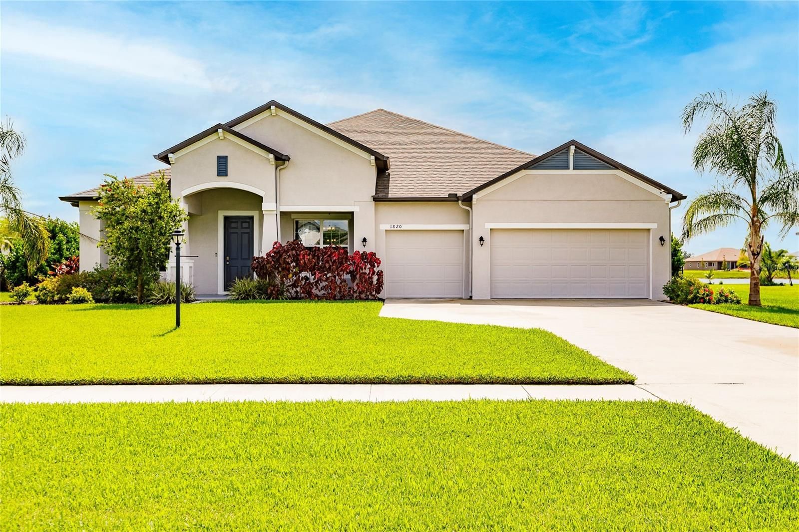 1820 Twin Rivers Trail