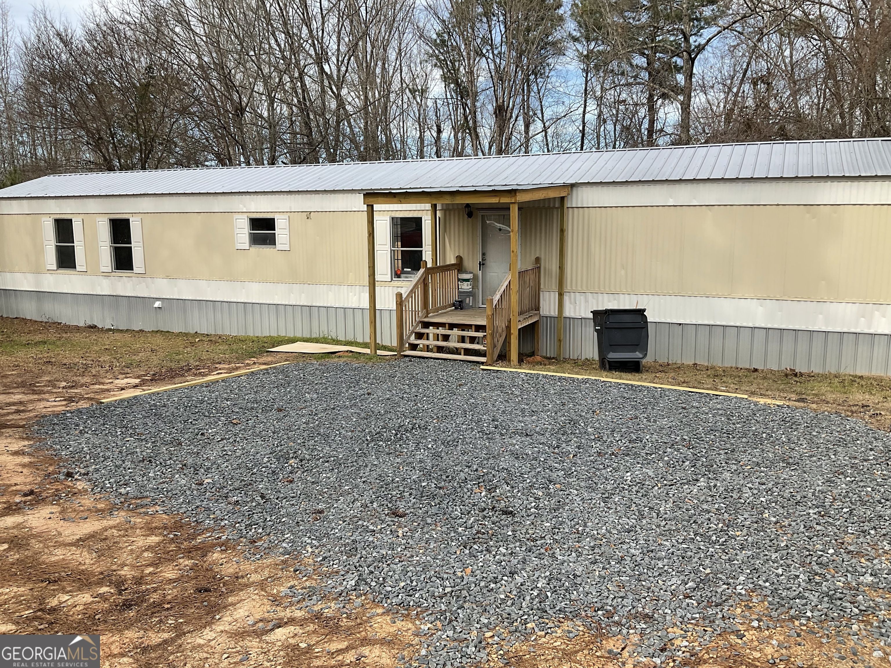173 Highview Road Se