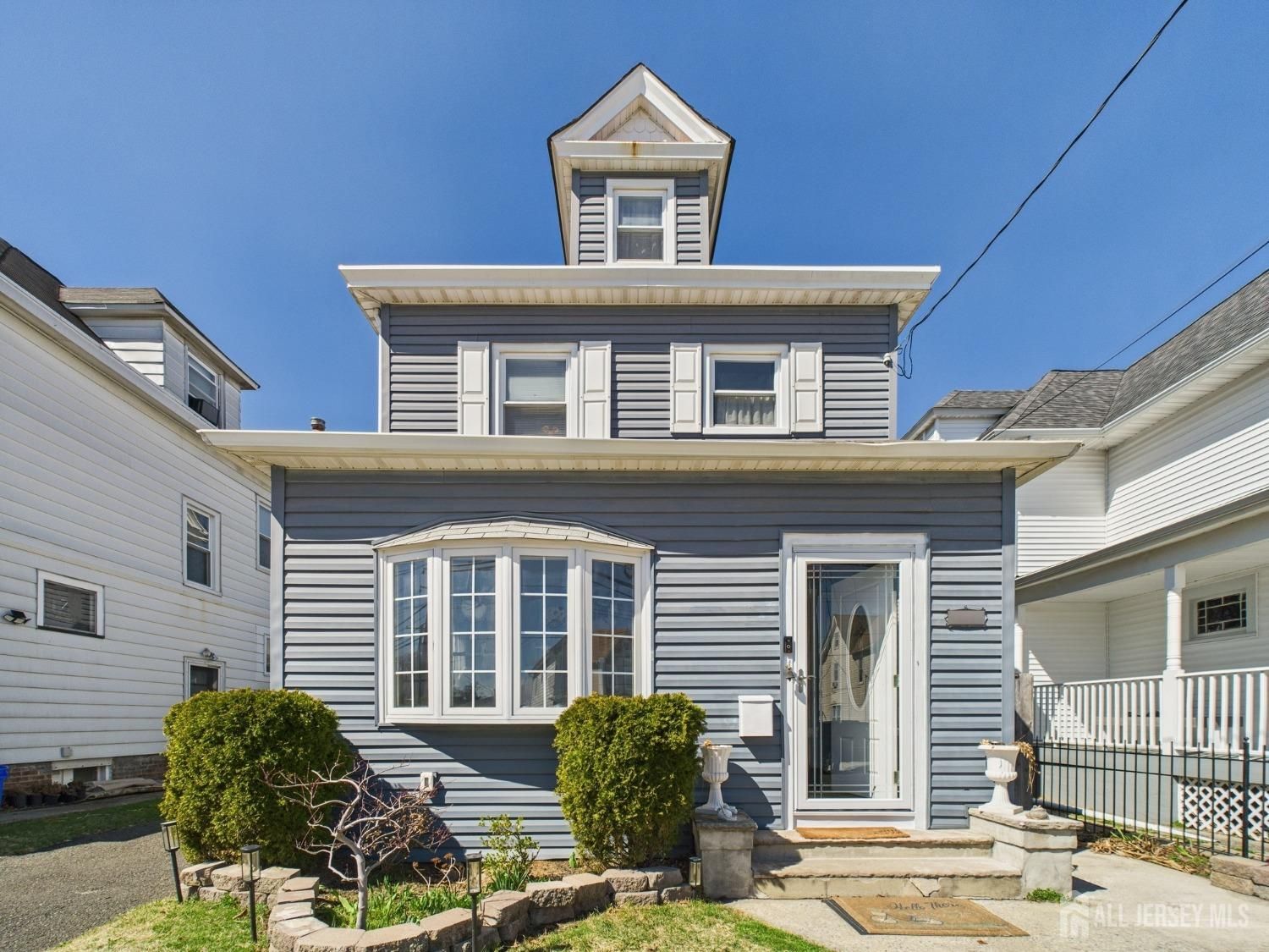 324 4th Street