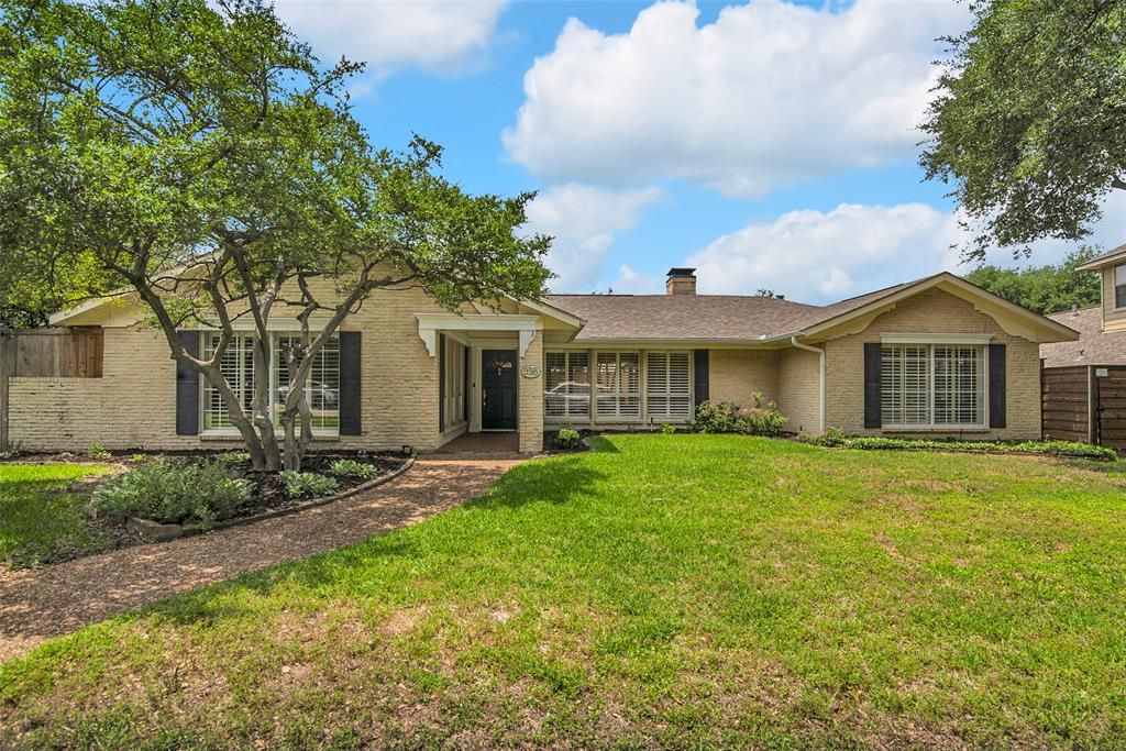 9318 Trail Hill Drive
