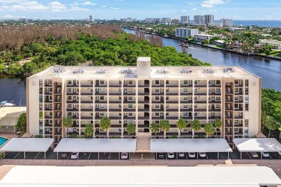 1631 Riverview Road 606