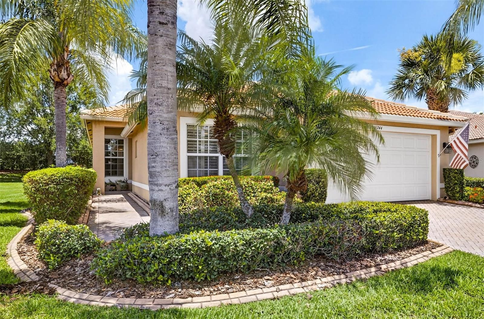 15744 Crystal Waters Drive