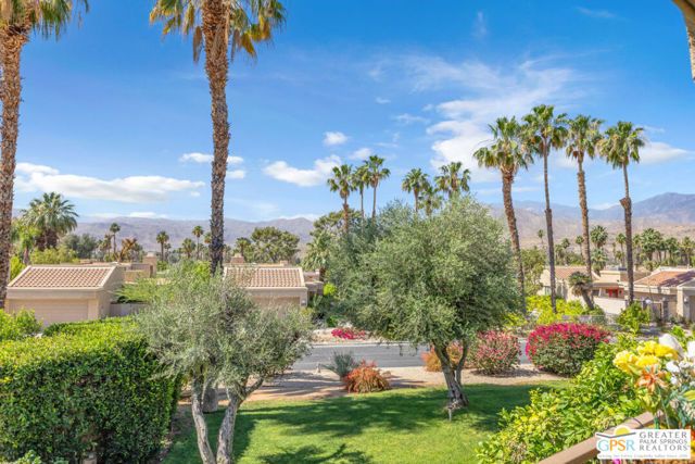 68039 Lakeland Drive