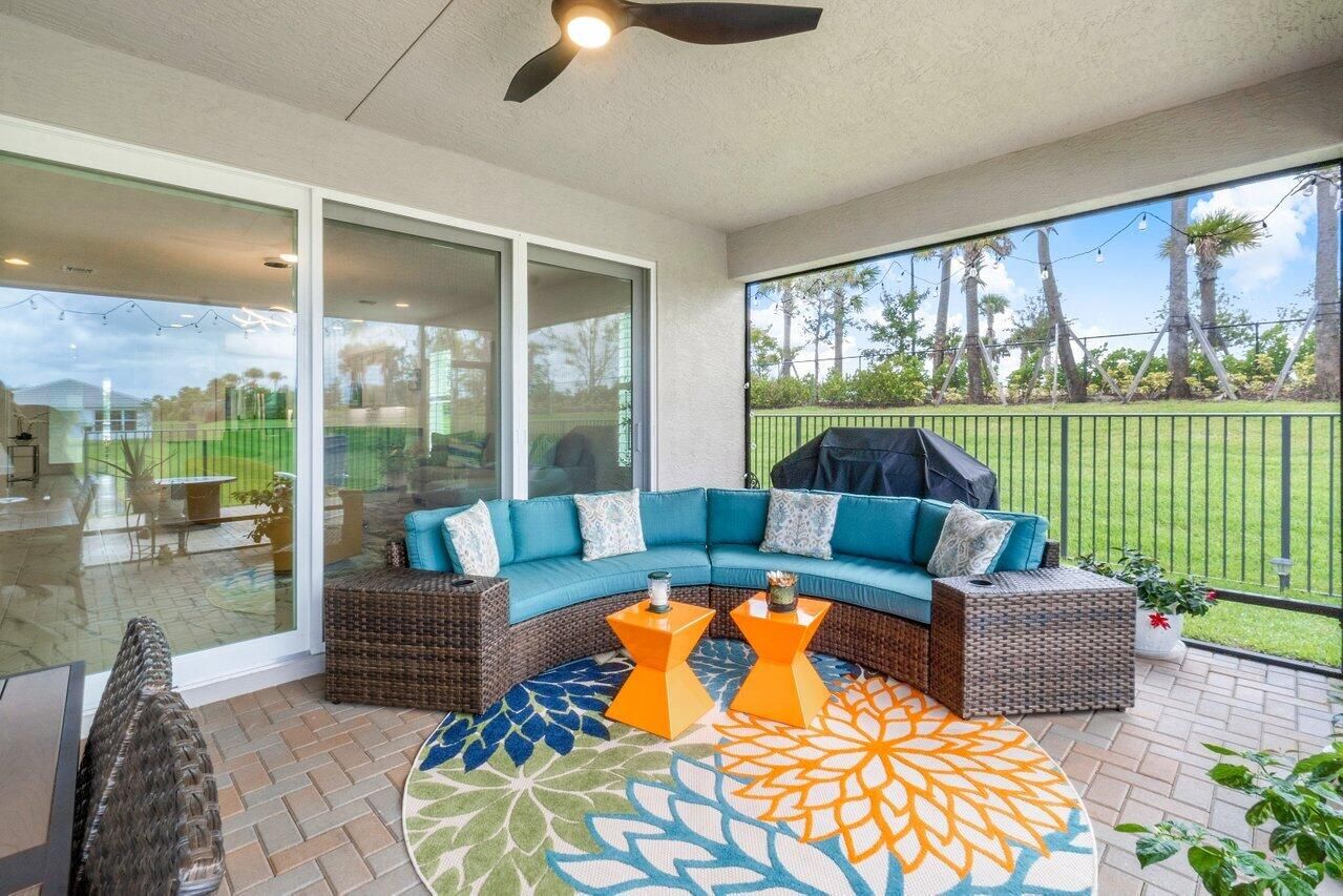 14184 Sw Waterfall Lane