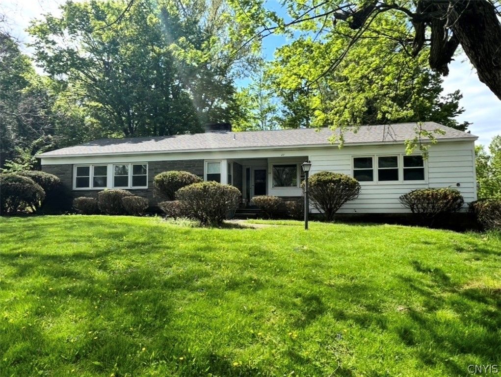 22 Forest Road
