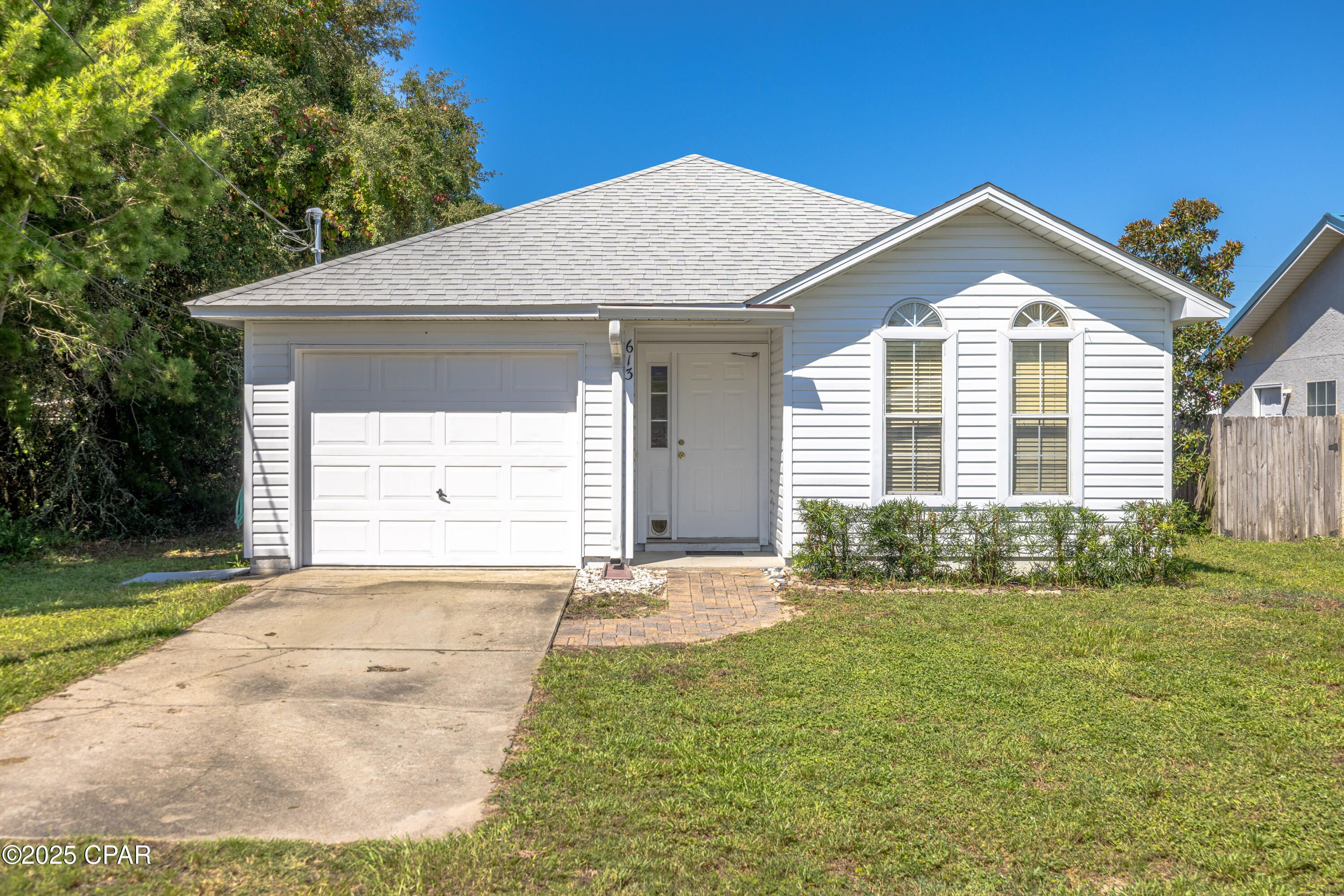 613 Dolphin Drive