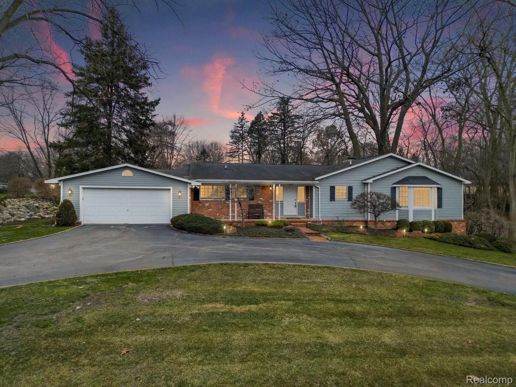 1675 Northumberland Drive