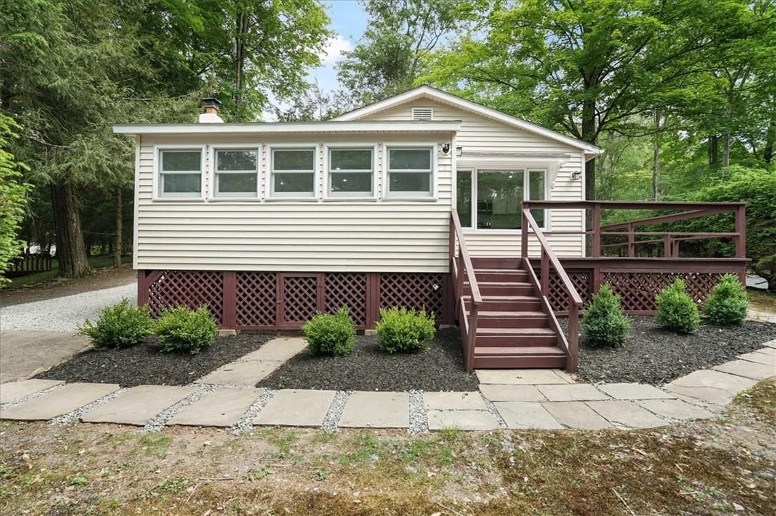 2 W Oakland Drive