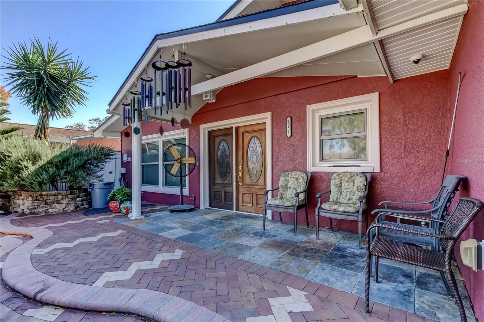 1821 Driftwood Circle N