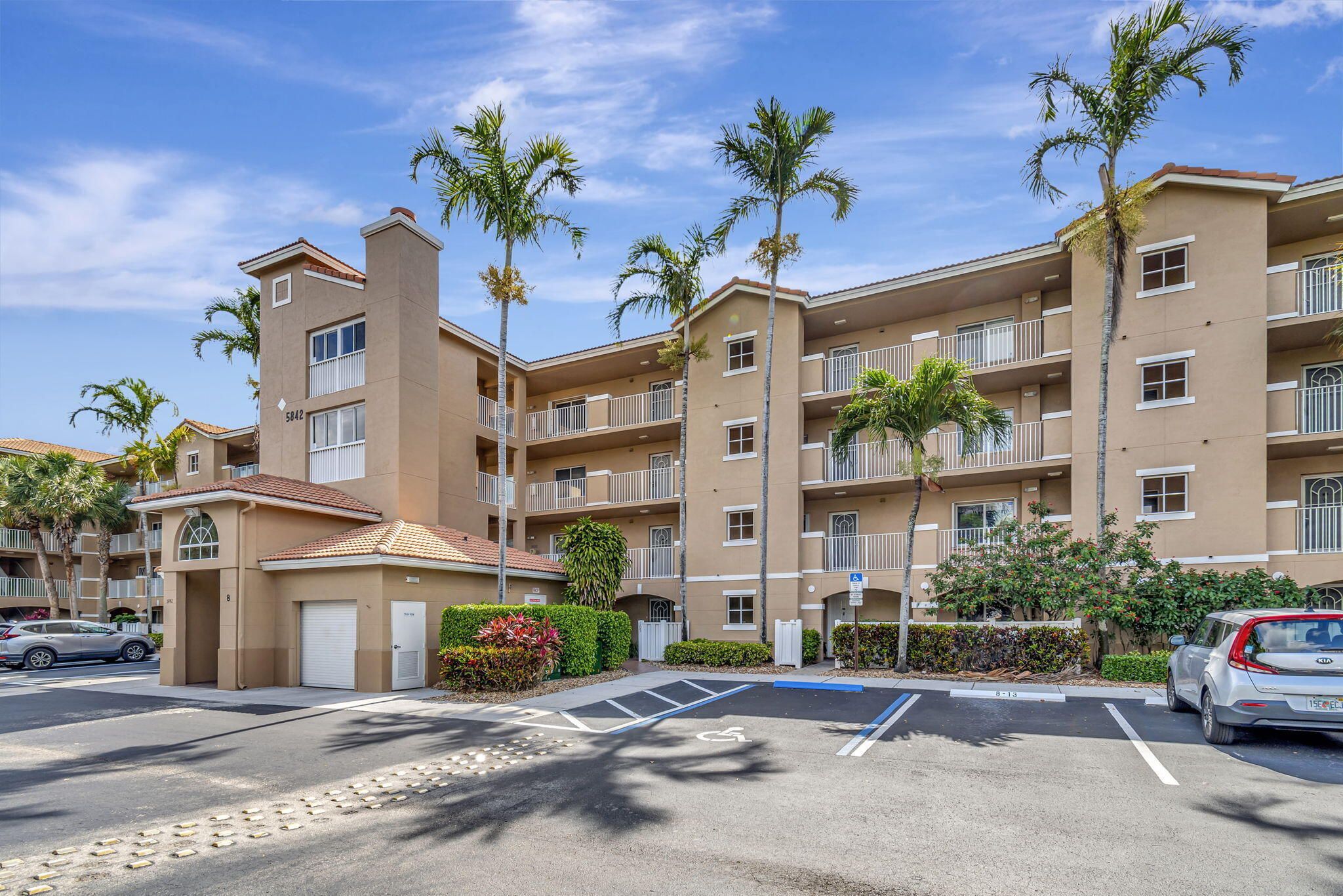 5842 Crystal Shores Drive 105
