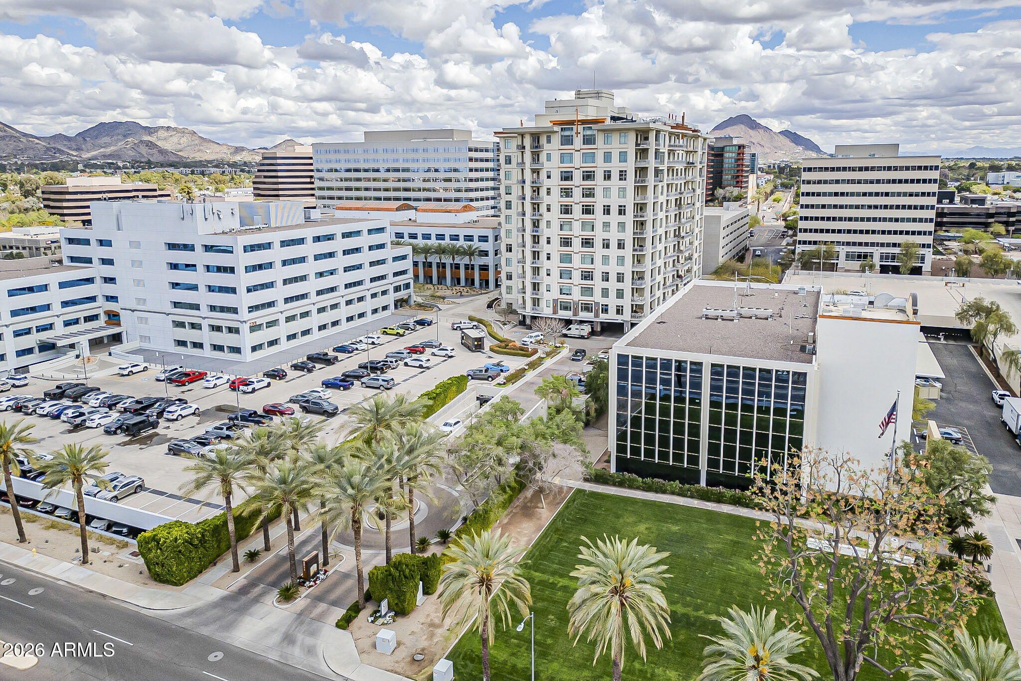 2211 E Camelback Road 604