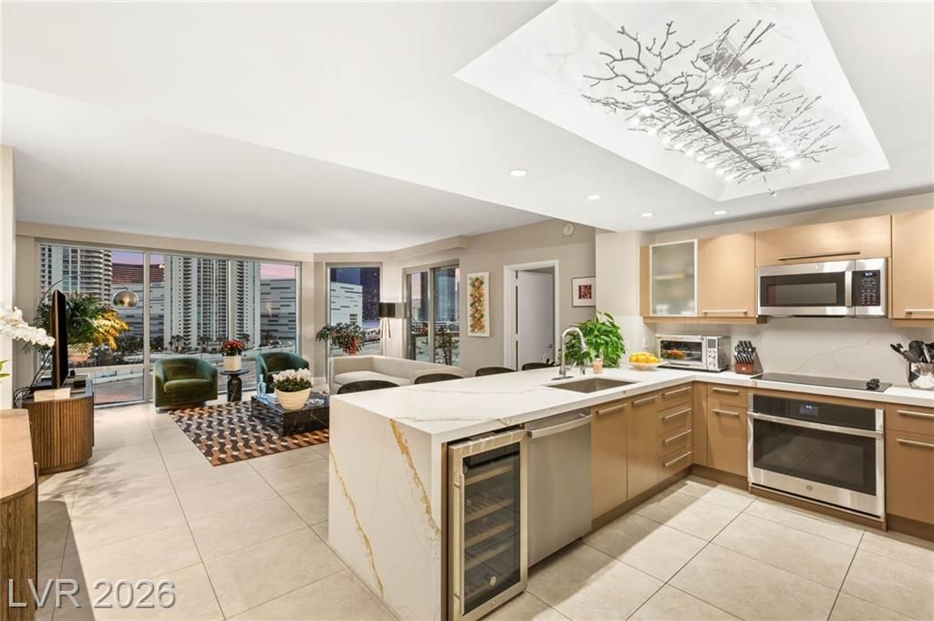 222 Karen Avenue 1101