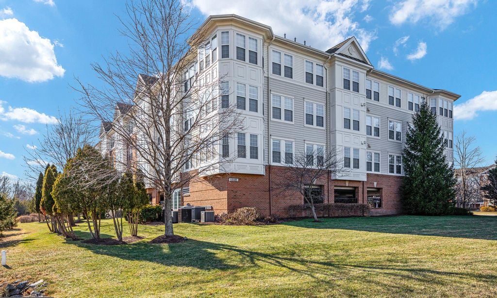 Four Seasons at Ashburn Village