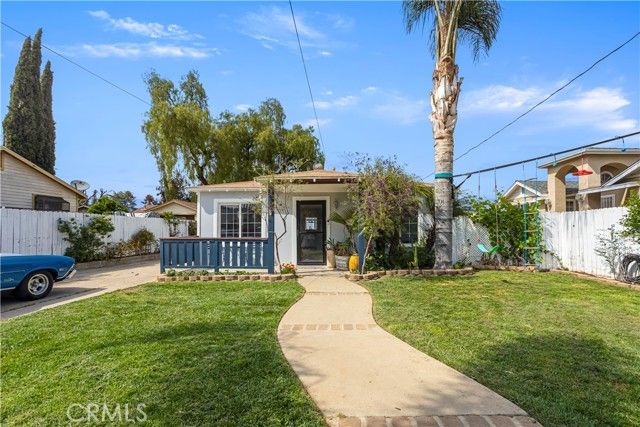 131 Larmier Avenue