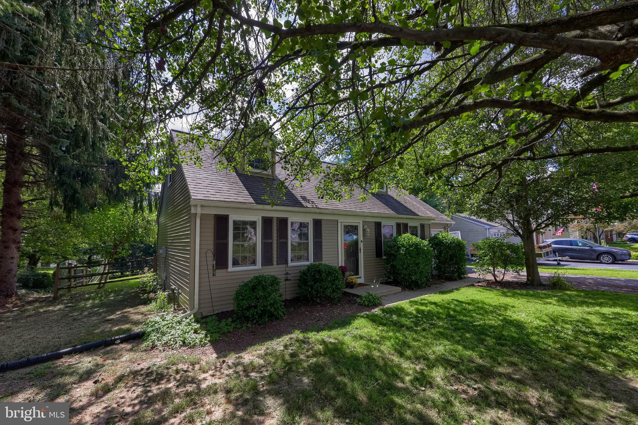 3320 Poplar Lane