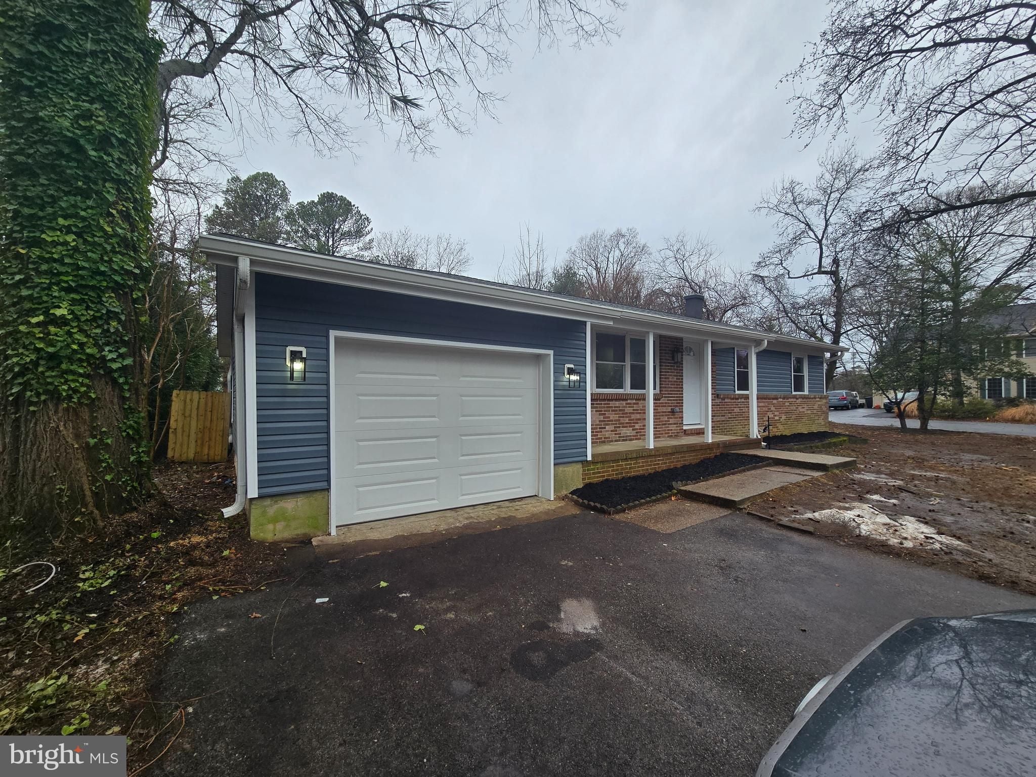 802 Cypress Beach Road