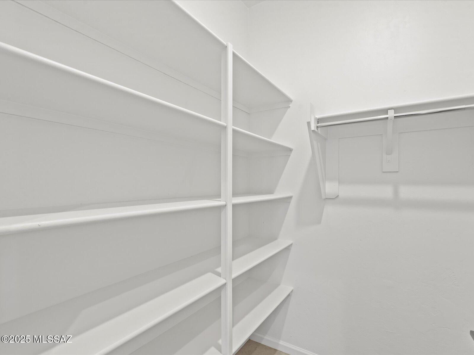 271 N Sunny Cove Place