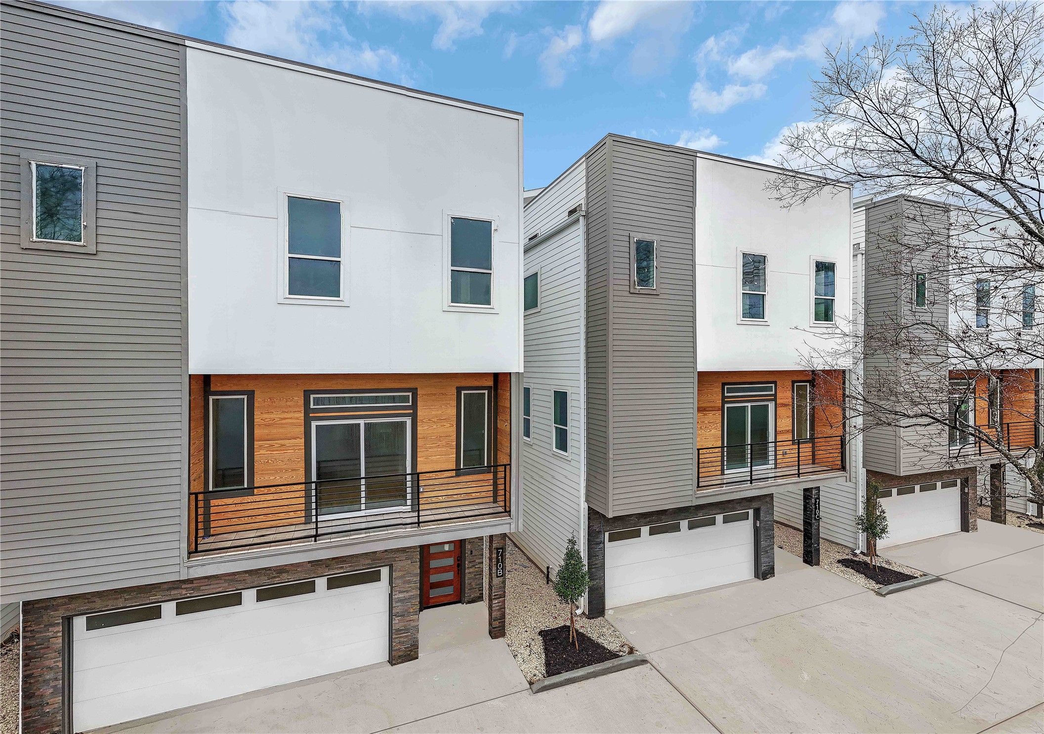 710 Link Road C