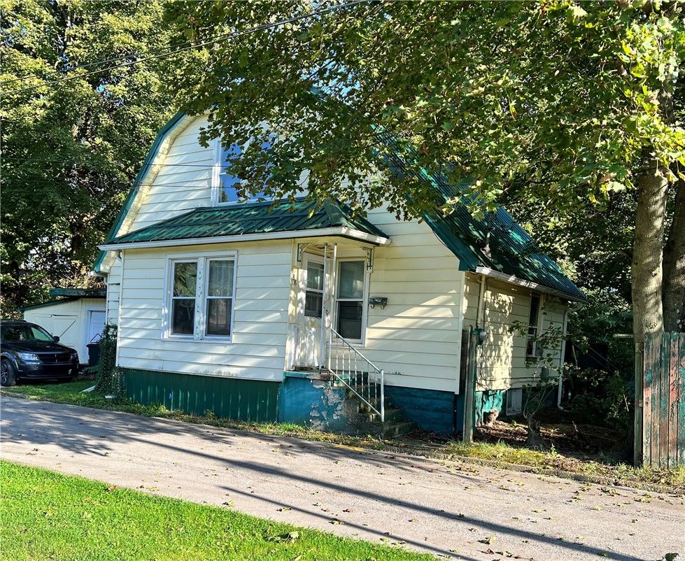 38 Franklin St