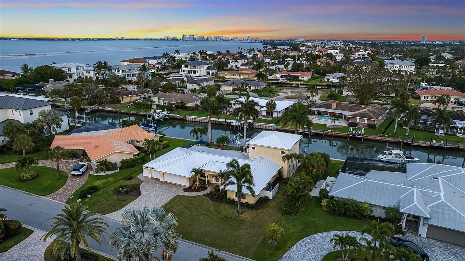 524 Hornblower Lane