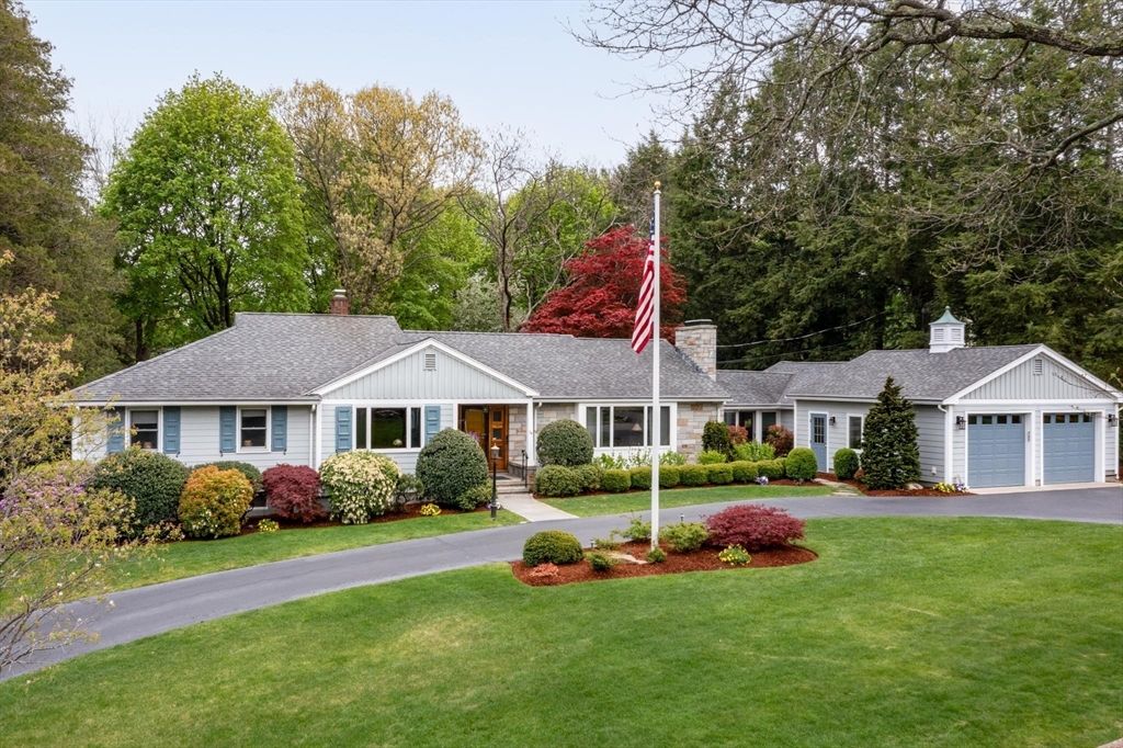 34 Swan Road