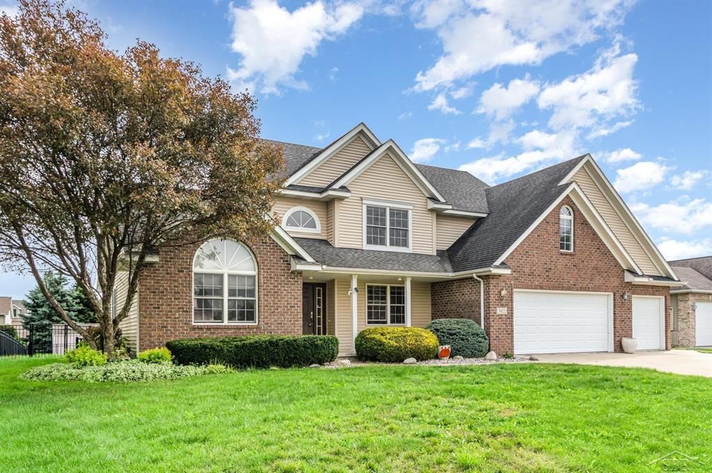 3822 Lamplighter Drive