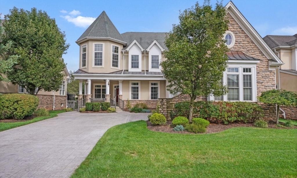 Four Seasons at The Promenade