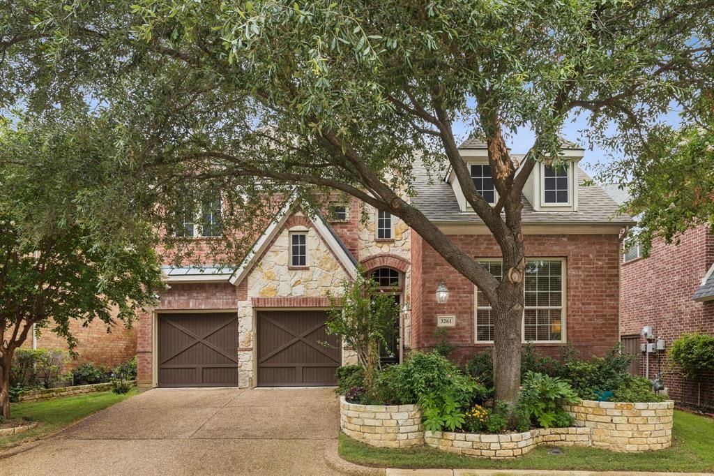 3261 Heatherbrook Lane