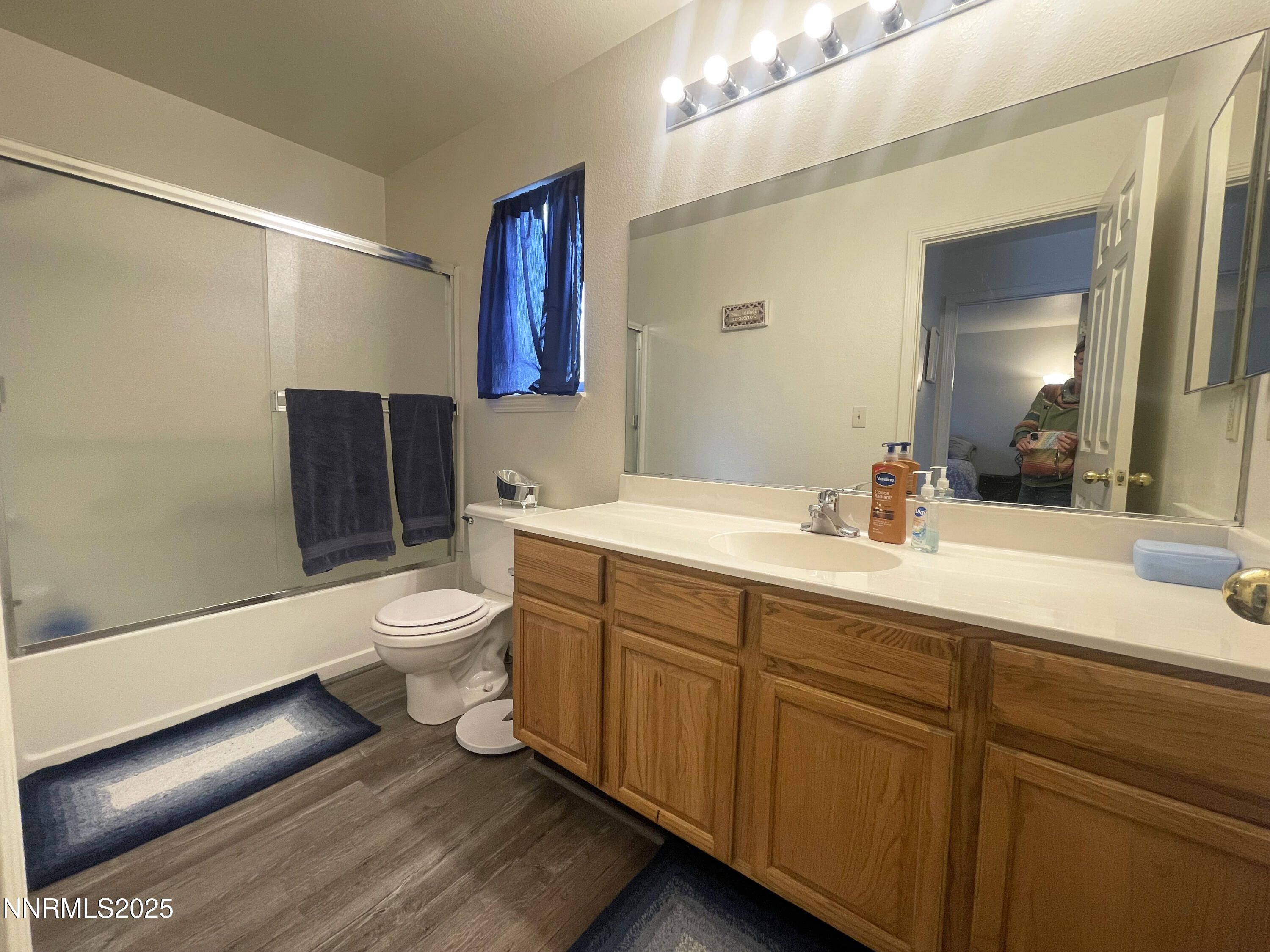 1012 E Fifth Street APT 1
