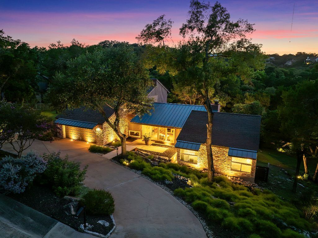 2602 Toro Canyon Road