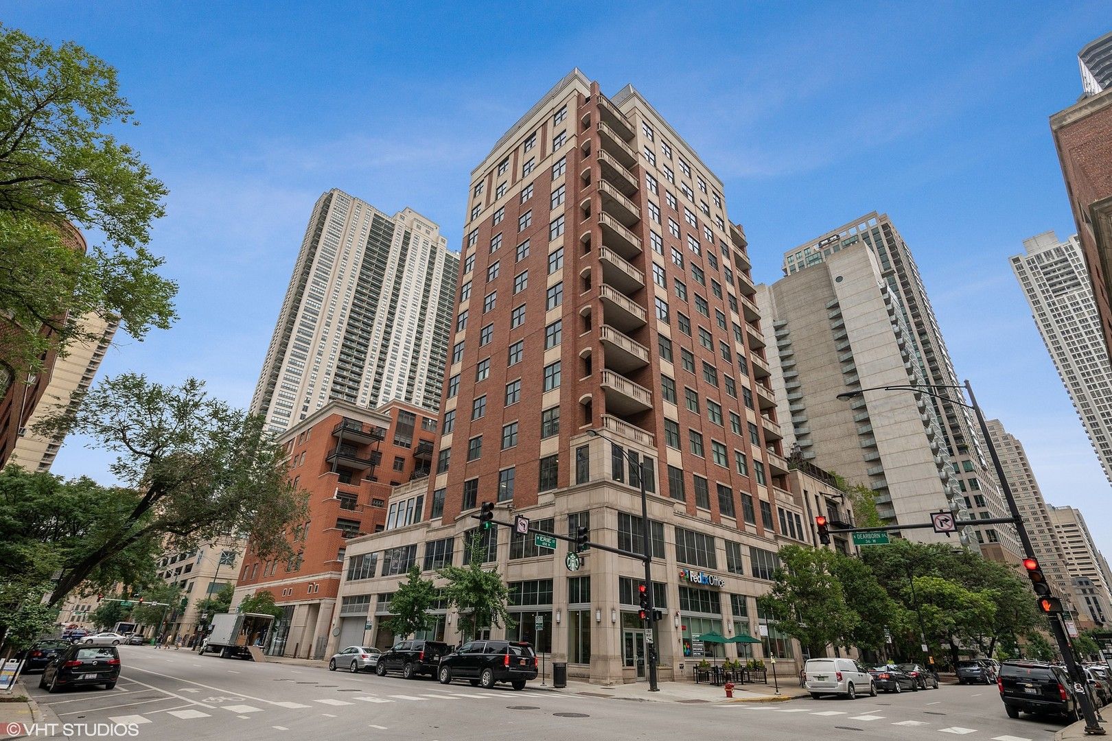 30 W Erie Street 1201