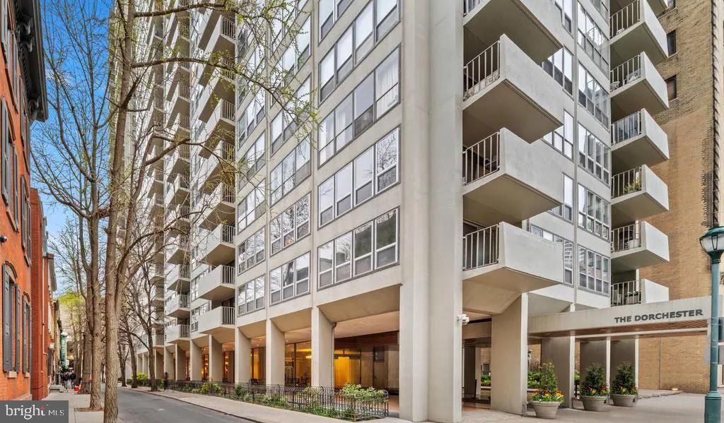 224 W Rittenhouse Square 30 416