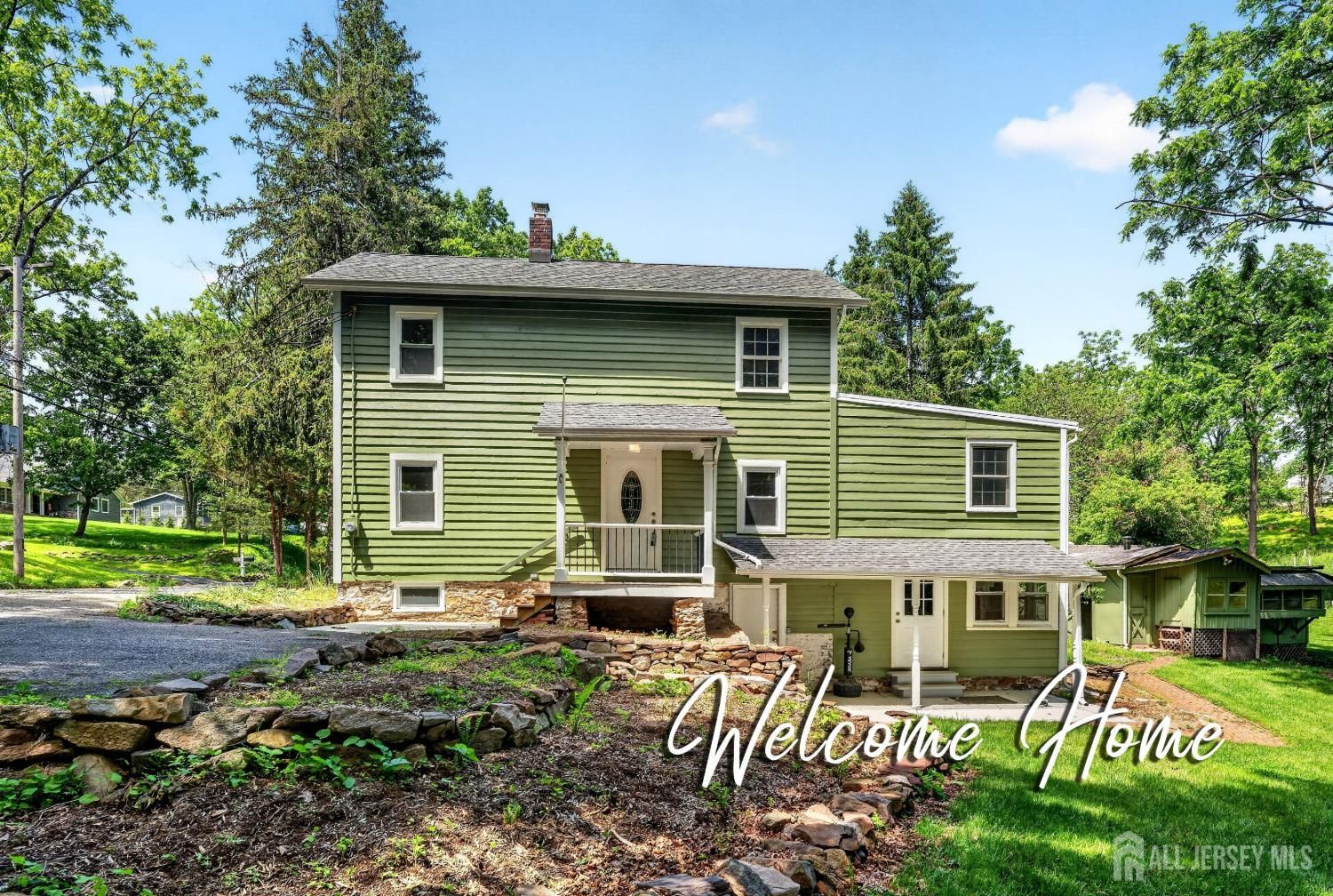 28 Old Clinton Road
