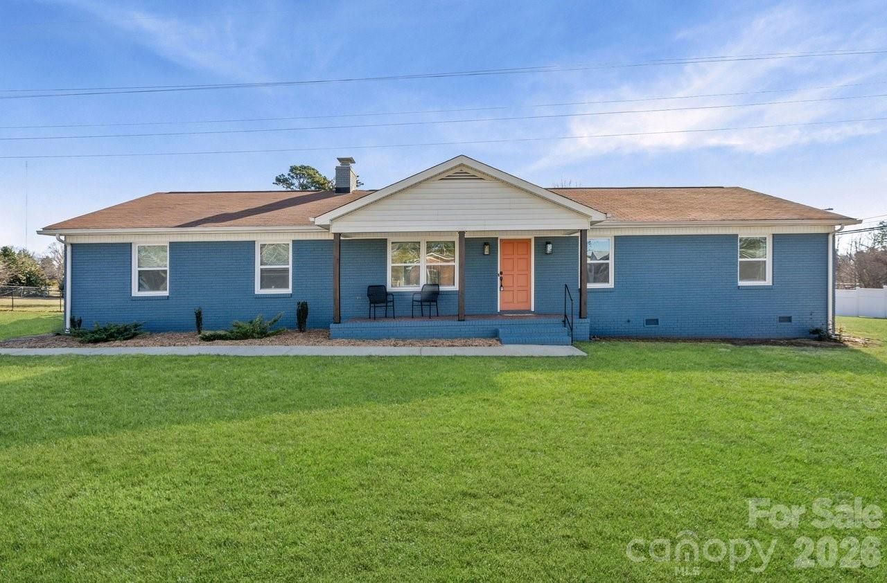 16808 Knoxwood Drive