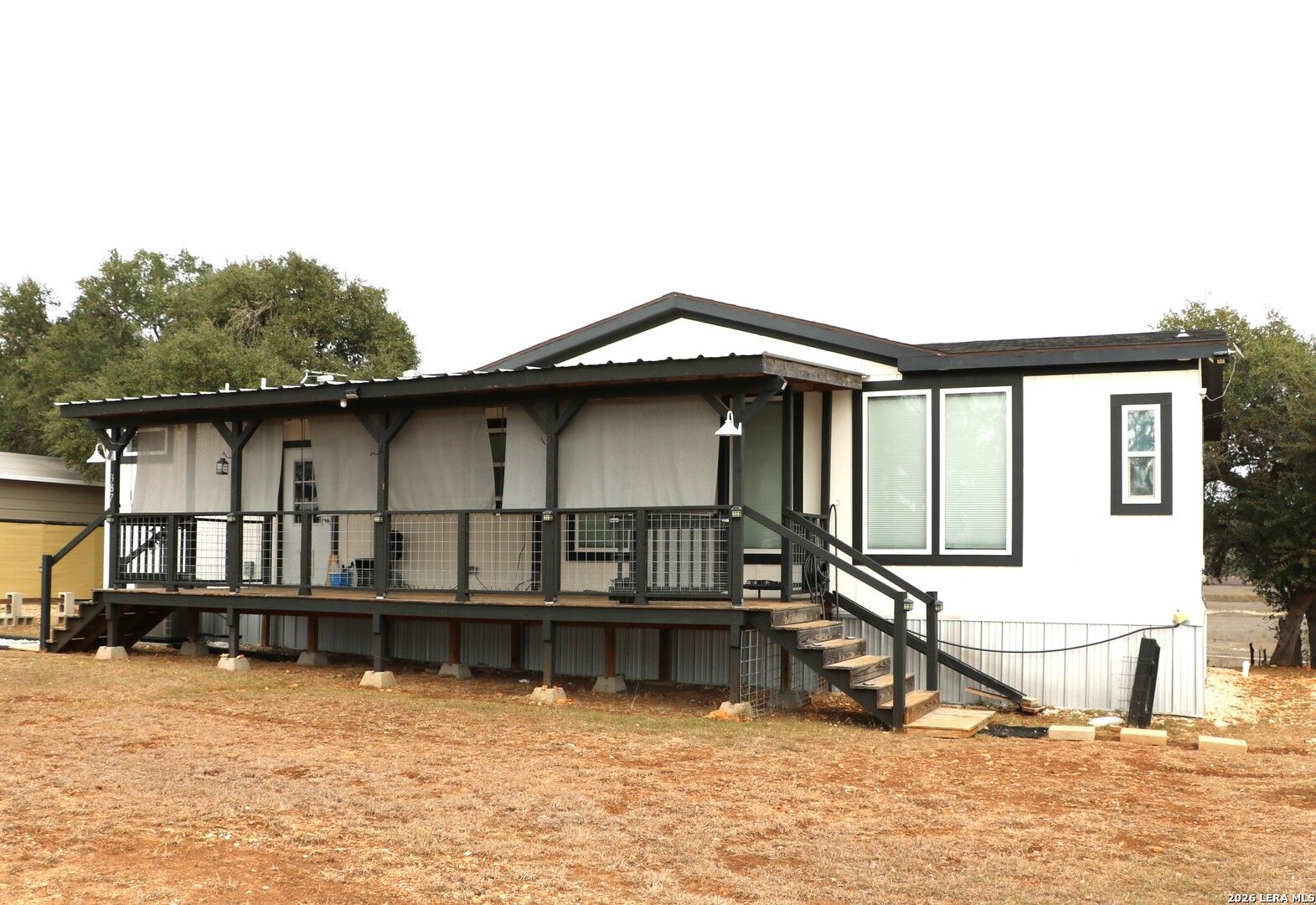 387 Private Road 1525