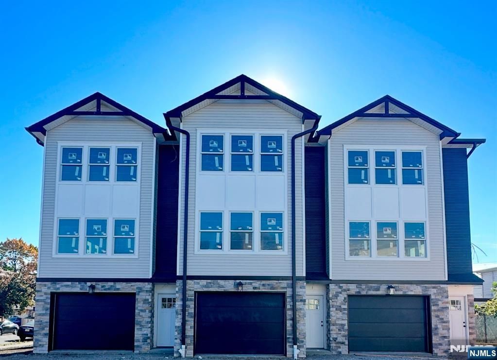 23 Frederick Street 3