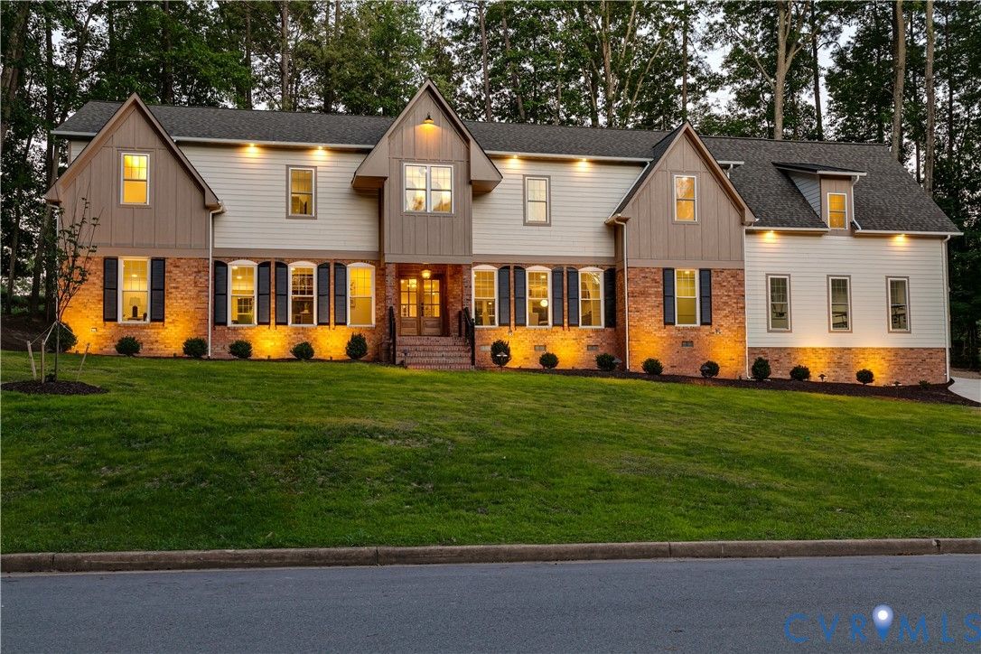 403 Berwickshire Drive