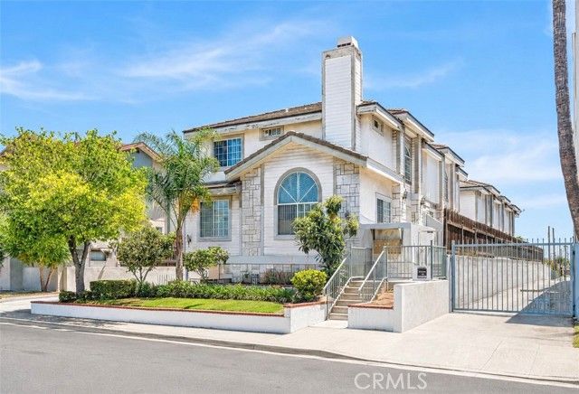 1512 Prospect B