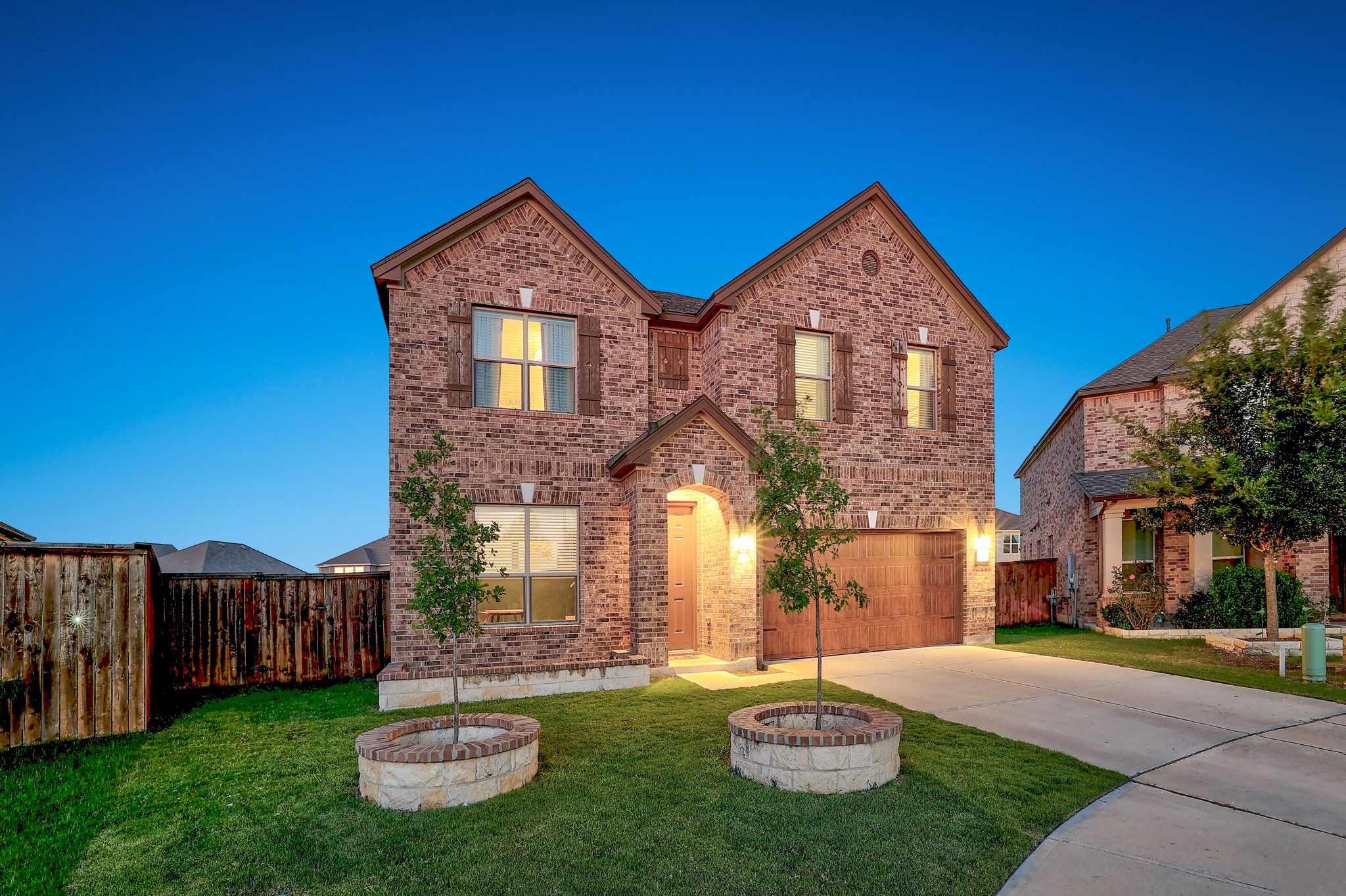 1132 Hemlen Cove