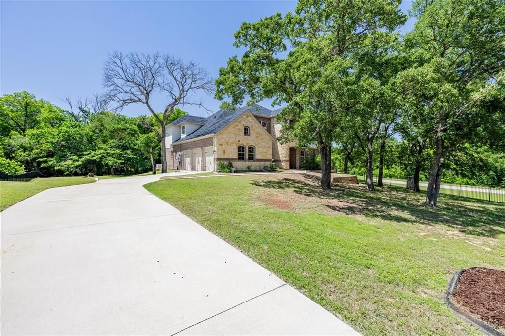 6500 Mountain Lake Parkway
